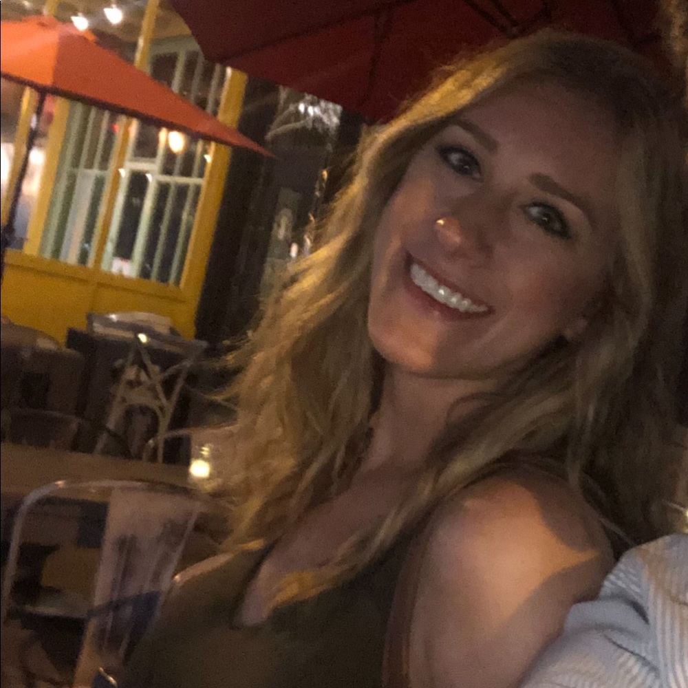 Meet your Posher, Erin